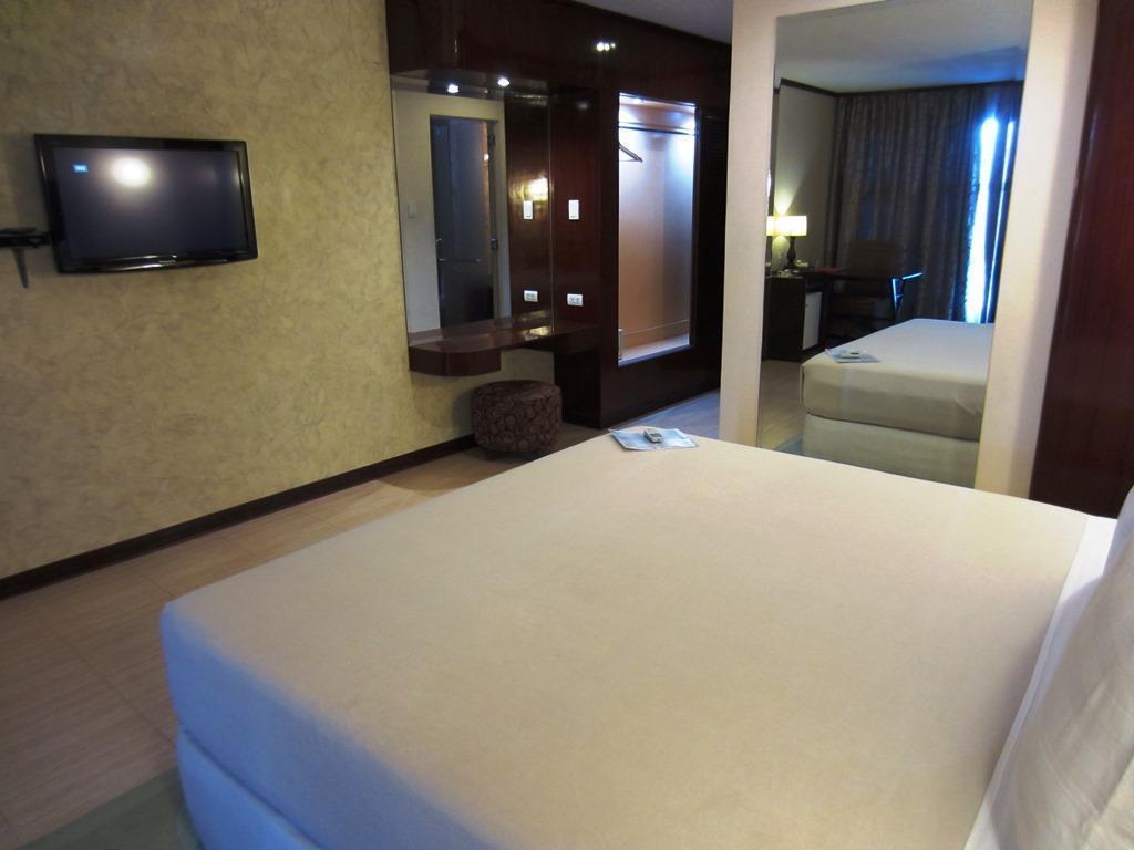 Dulcinea Hotel And Suites Lapu-Lapu City Exteriér fotografie