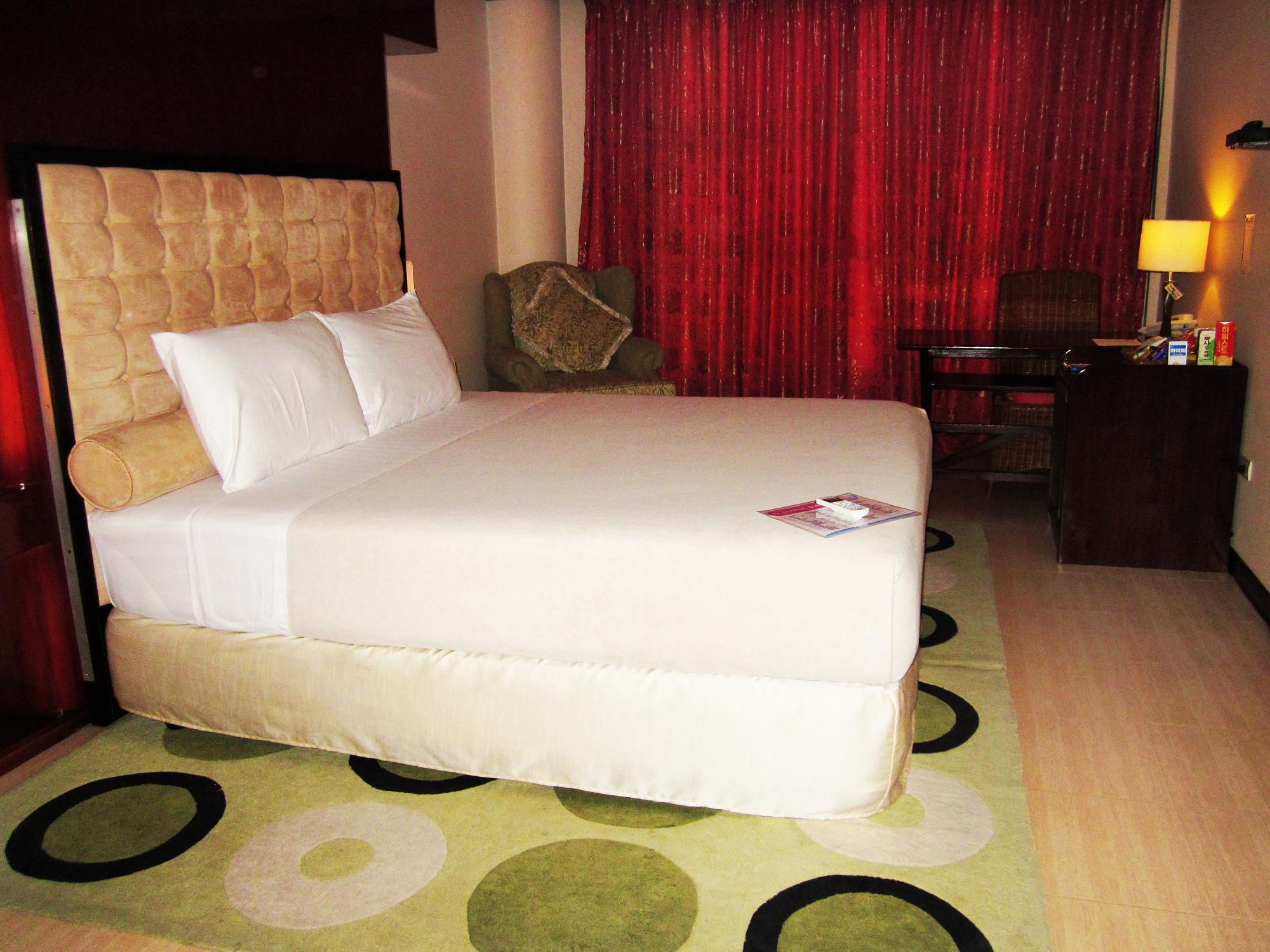 Dulcinea Hotel And Suites Lapu-Lapu City Exteriér fotografie